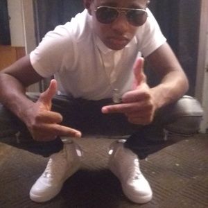 Meet your Posher, Larry